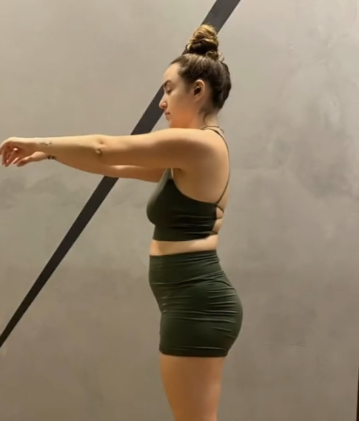 Rafaella antes de usar o Código Corpo Firme